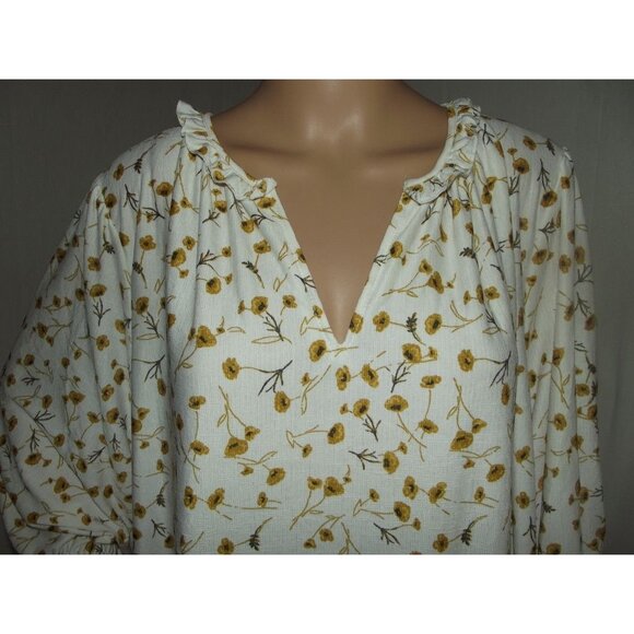 Melloday Blouse Womens Size 2X White Gold Floral Print Ruffle V-neck textured - Picture 7 of 12